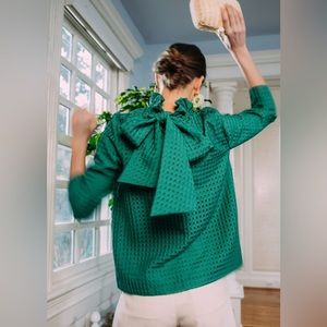 NWT Tuckernuck size medium blouse